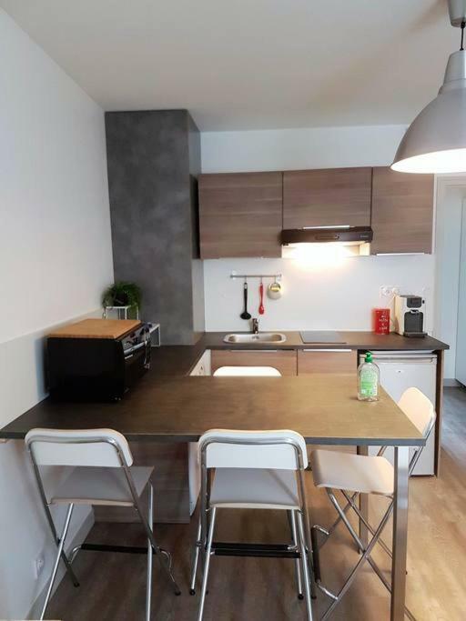 Tres Bel Appartement Centre Vitre 外观 照片